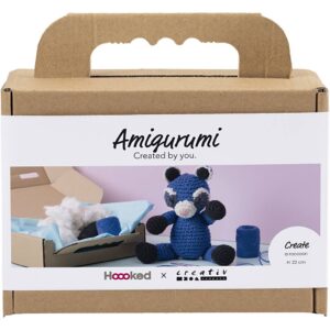 DIY Kit Amigurumi, Vaskebjørn, sort, blå, 1 pk.